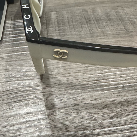 Chanel Butterfly CC Logo White and Black Sunglasses CH5414 main image 11